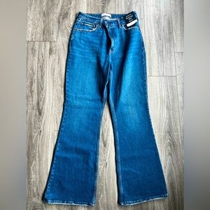 Abercrombie & Fitch “The Vintage Flare” high rise jean